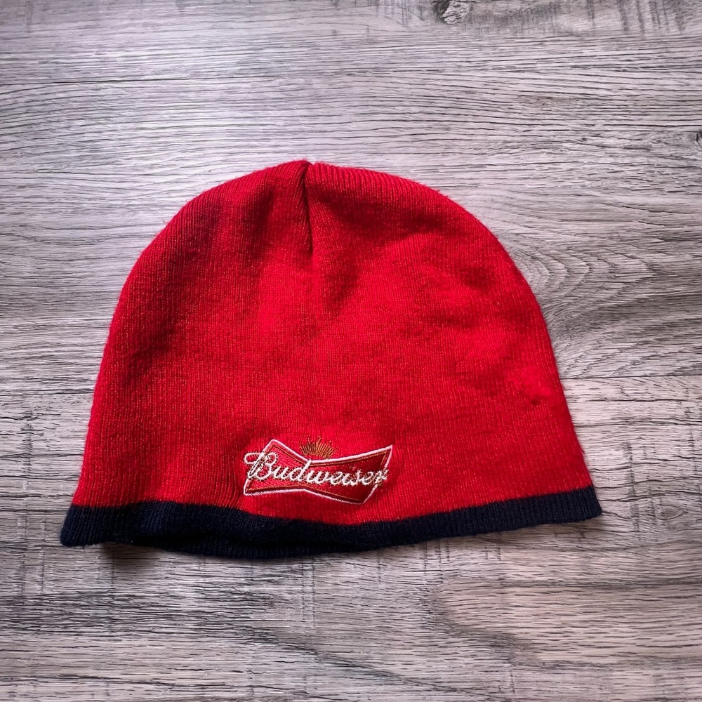 Budweiser Beanie Hat Unisex OS Red Navy Blue Embroidered Logo Winter Knit Cap